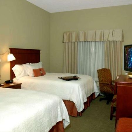 Hampton Inn Calera Exterior foto
